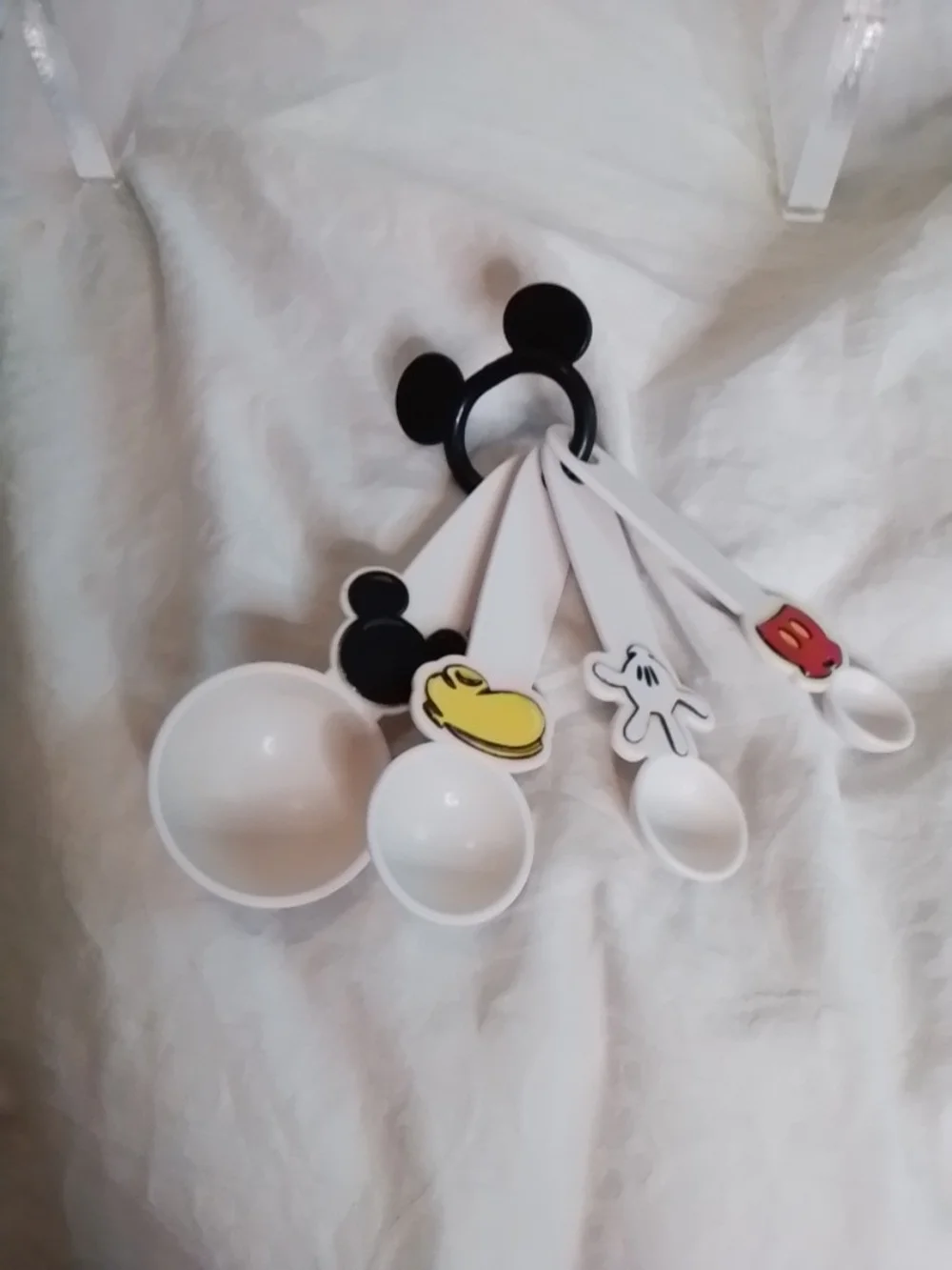 Vintage 1980's Disney Mickey Mouse Measuring Spoon Set with Character Accents